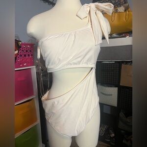 Elegant Cream One-Shoulder Swim One Piece